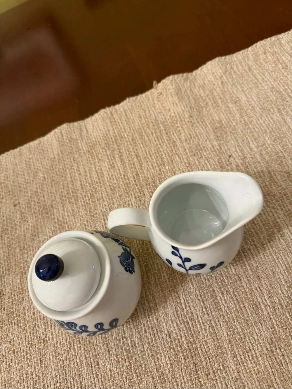 Target Covered Sugar Bowl and Creamer Set